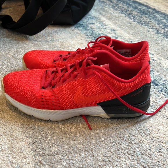 Nike Flywire sneakers - Picture 3 of 3